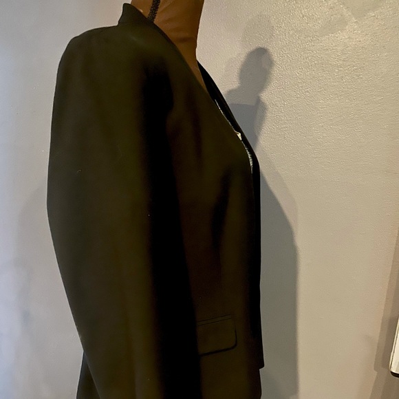 Script studded blazer,fitted and run small. - Picture 4 of 4